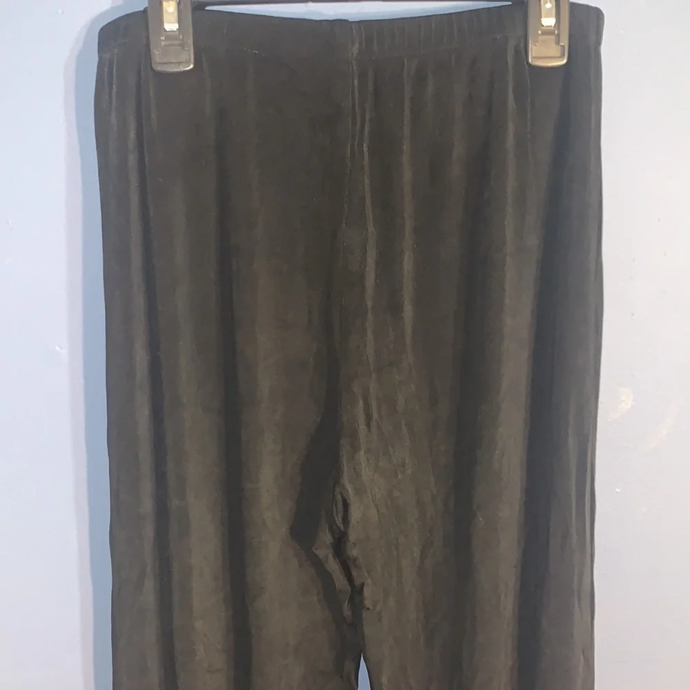Black capri pants size 8P - Picture 9 of 11